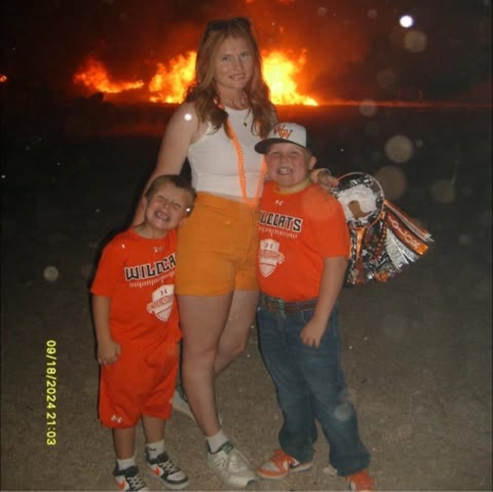 Meet your Posher, Claire